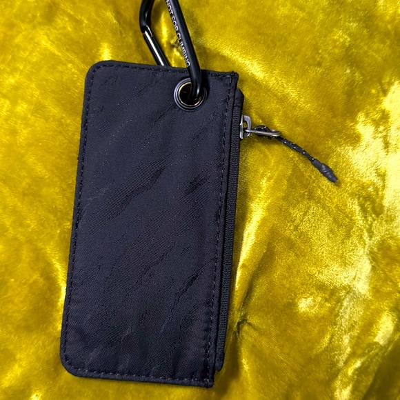 Athleta wallet - Picture 2 of 2